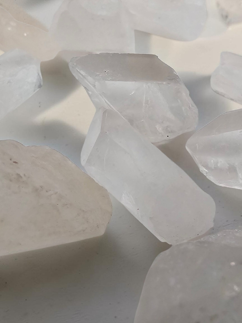 Natural Clear Quartz Crystal Points - Raw Tumbled Stones